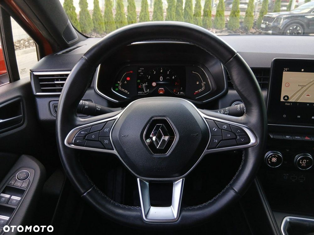 Renault Clio - 28