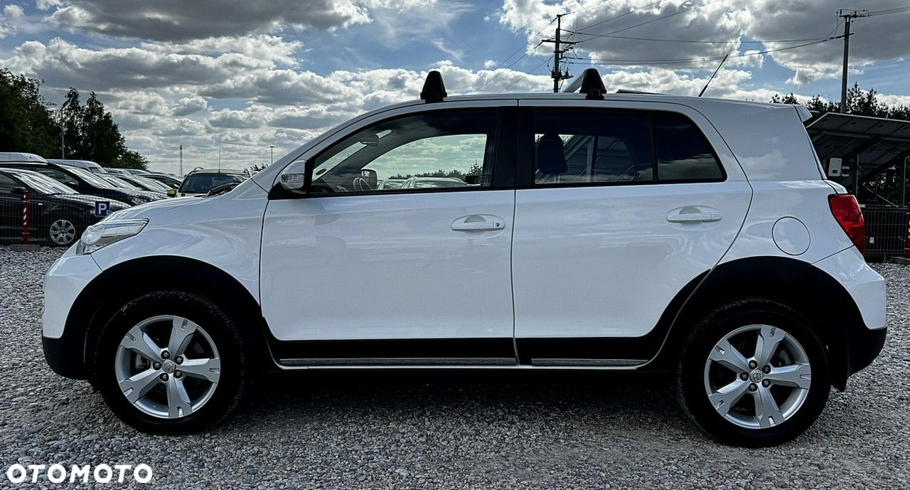 Toyota Urban Cruiser - 3