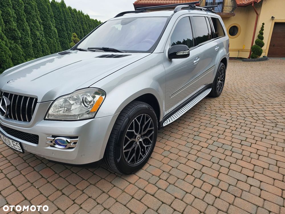 Mercedes-Benz GL - 5
