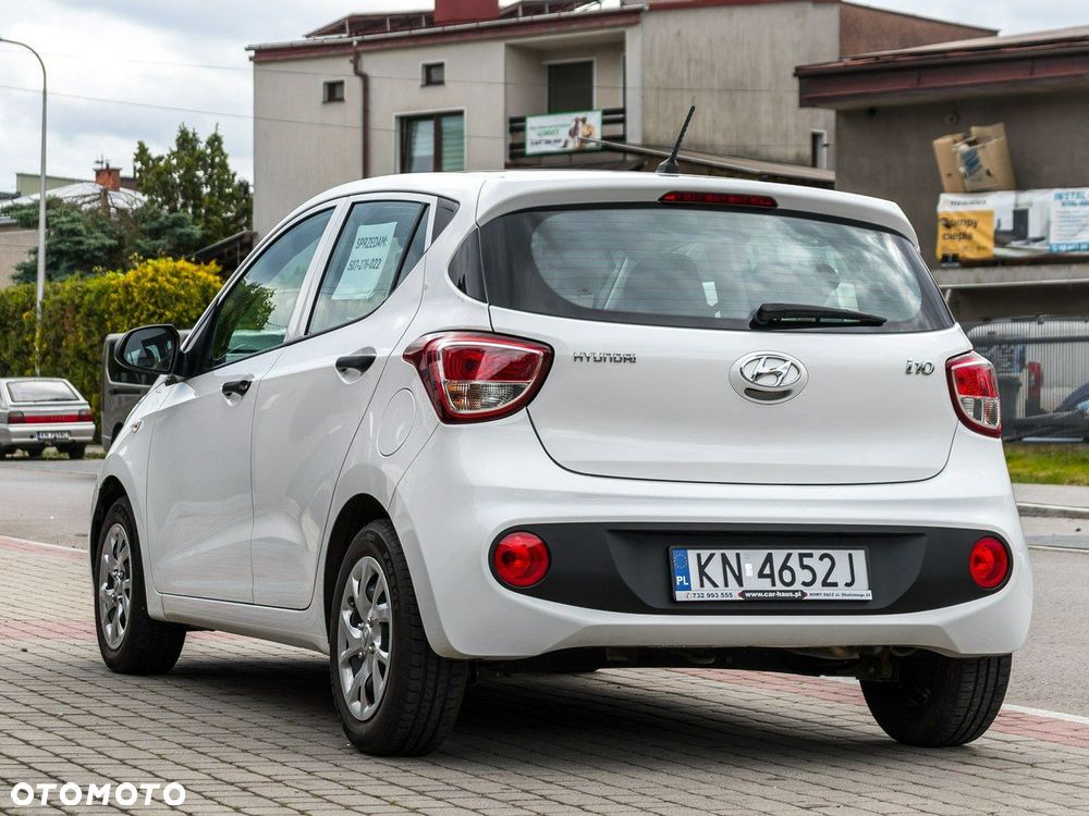 Hyundai i10 1.0 - 9