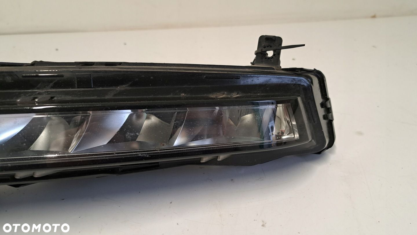 Halogen led DRL LEWY SKODA Superb 3 III LIFT 19-24r - 4