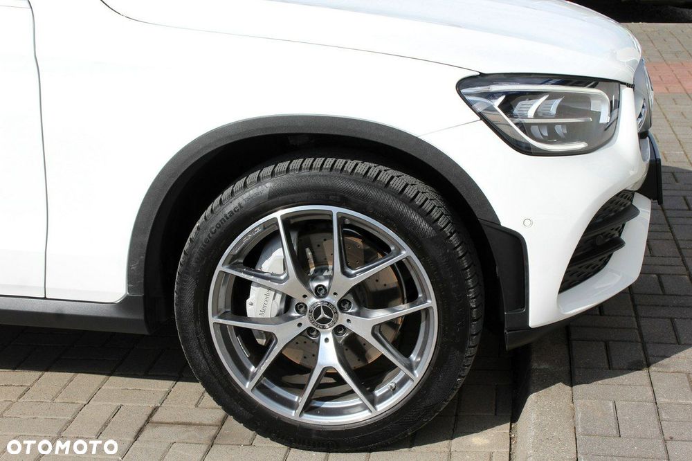 Mercedes-Benz GLC - 40