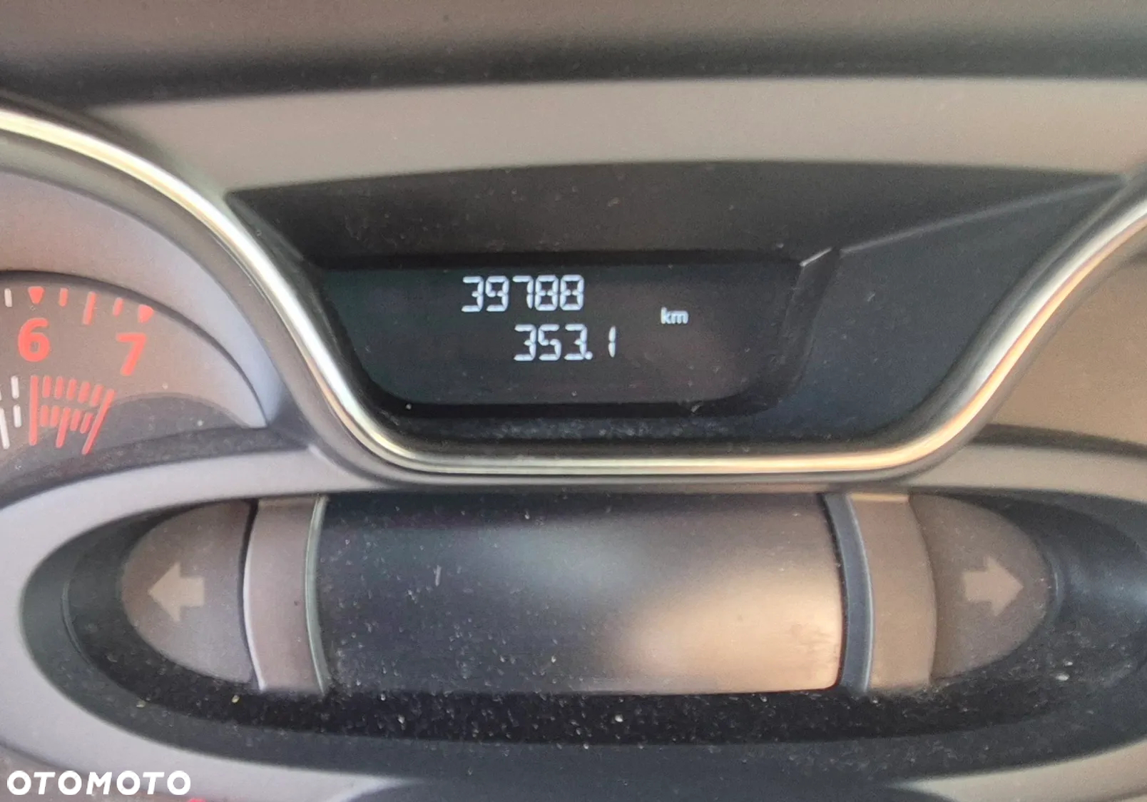 Renault Captur 0.9 Energy TCe Limited - 8