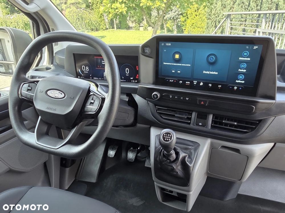 Ford TRANSIT CUSTOM - 13