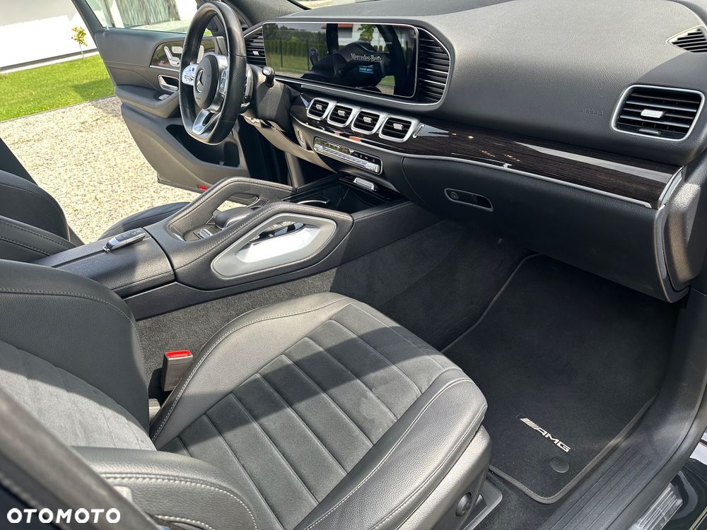 Mercedes-Benz GLE 300 d 4Matic 9G-TRONIC AMG Line - 21