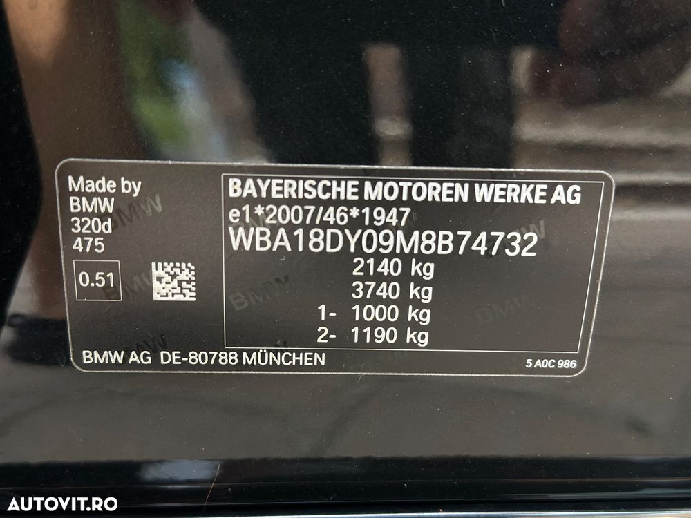 BMW Seria 3 320d Aut. Sport Line - 17