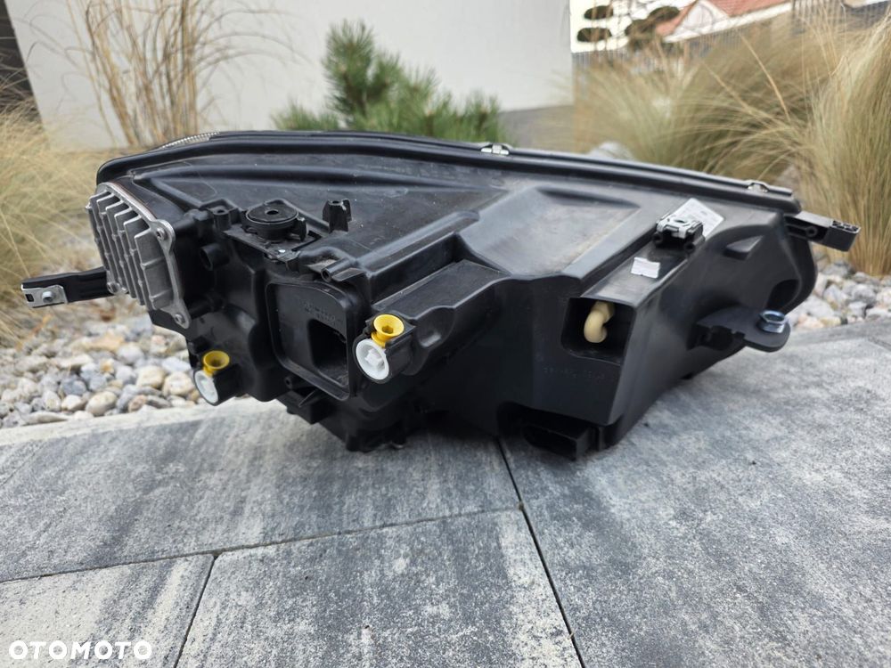 vw taigo 2g7 kompletna lampa lewa przód full led iq led matrix 2g7941035a - 10