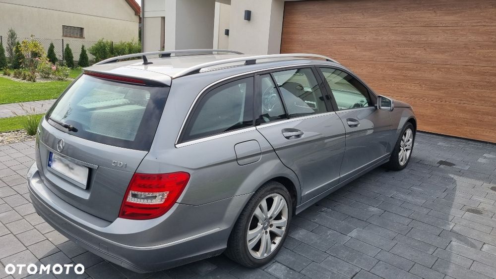 Mercedes-Benz Klasa C 220 CDI 7G-TRONIC Avantgarde Edition - 3