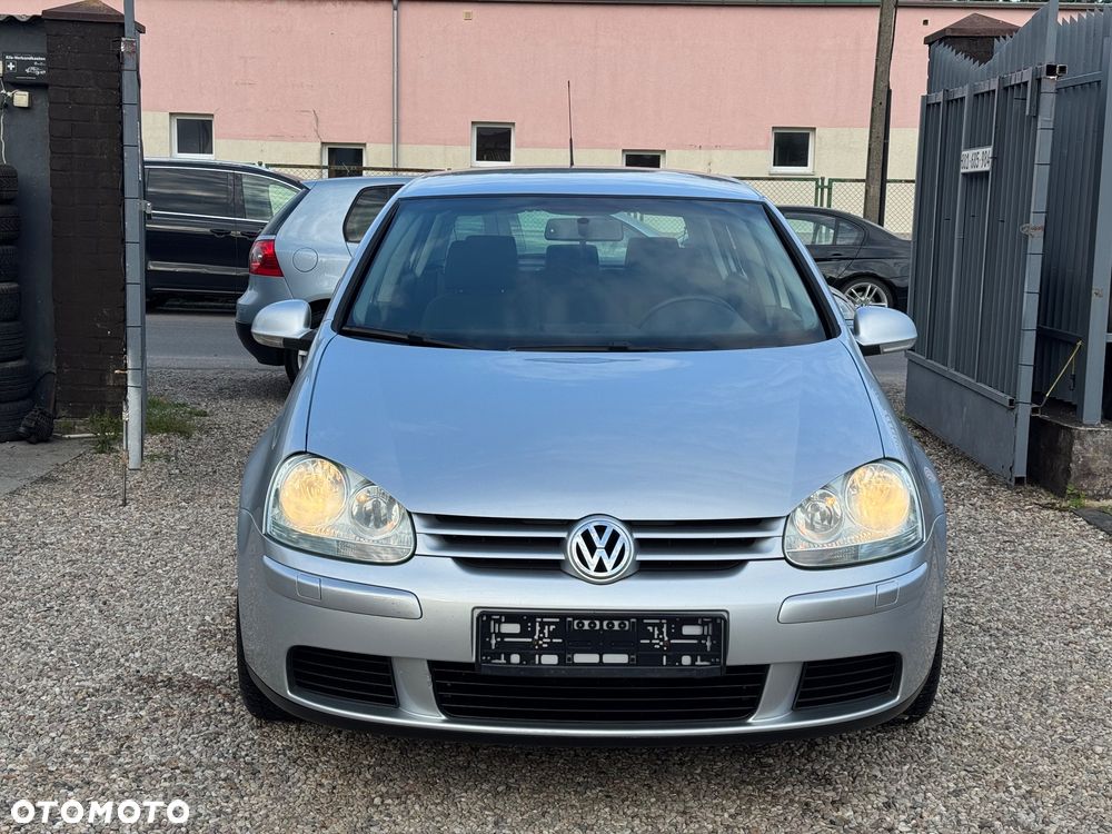 Volkswagen Golf 1.9 TDI Trendline - 4