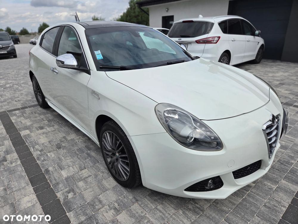 Alfa Romeo Giulietta 2.0 JTDM 16V - 10