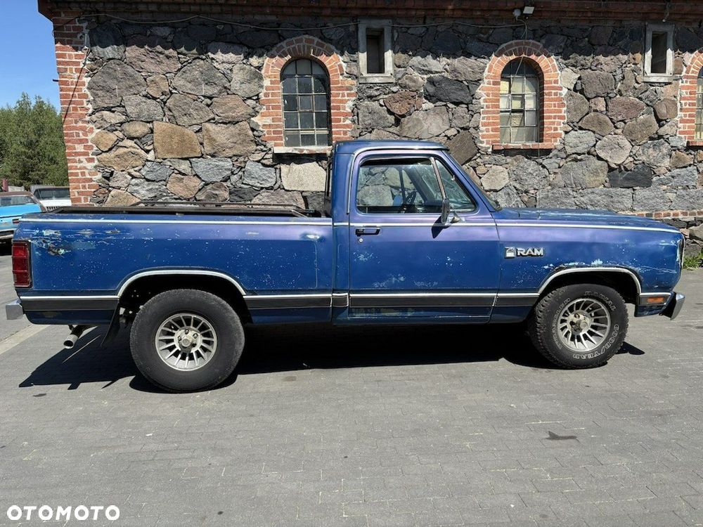 Dodge RAM - 19