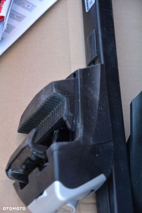 Volvo XC 60    bagażnik dachowy Atera na klucz - 4