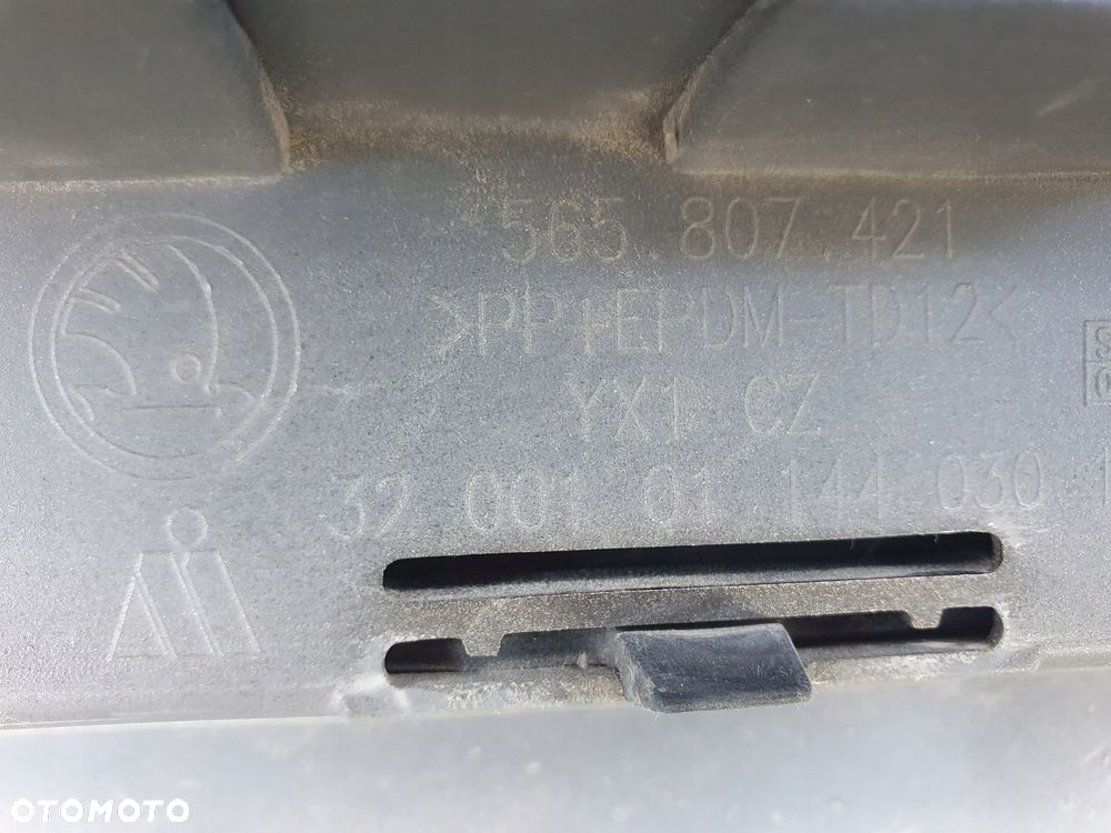 Zderzak tył tylny Skoda Kodiaq 4xPDC rok 16- - 8