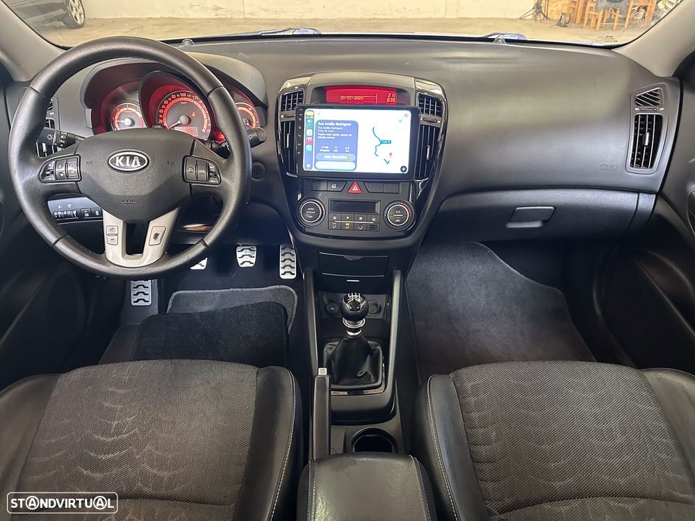 Kia Ceed SW 1.6 CRDi EX ISG - 4