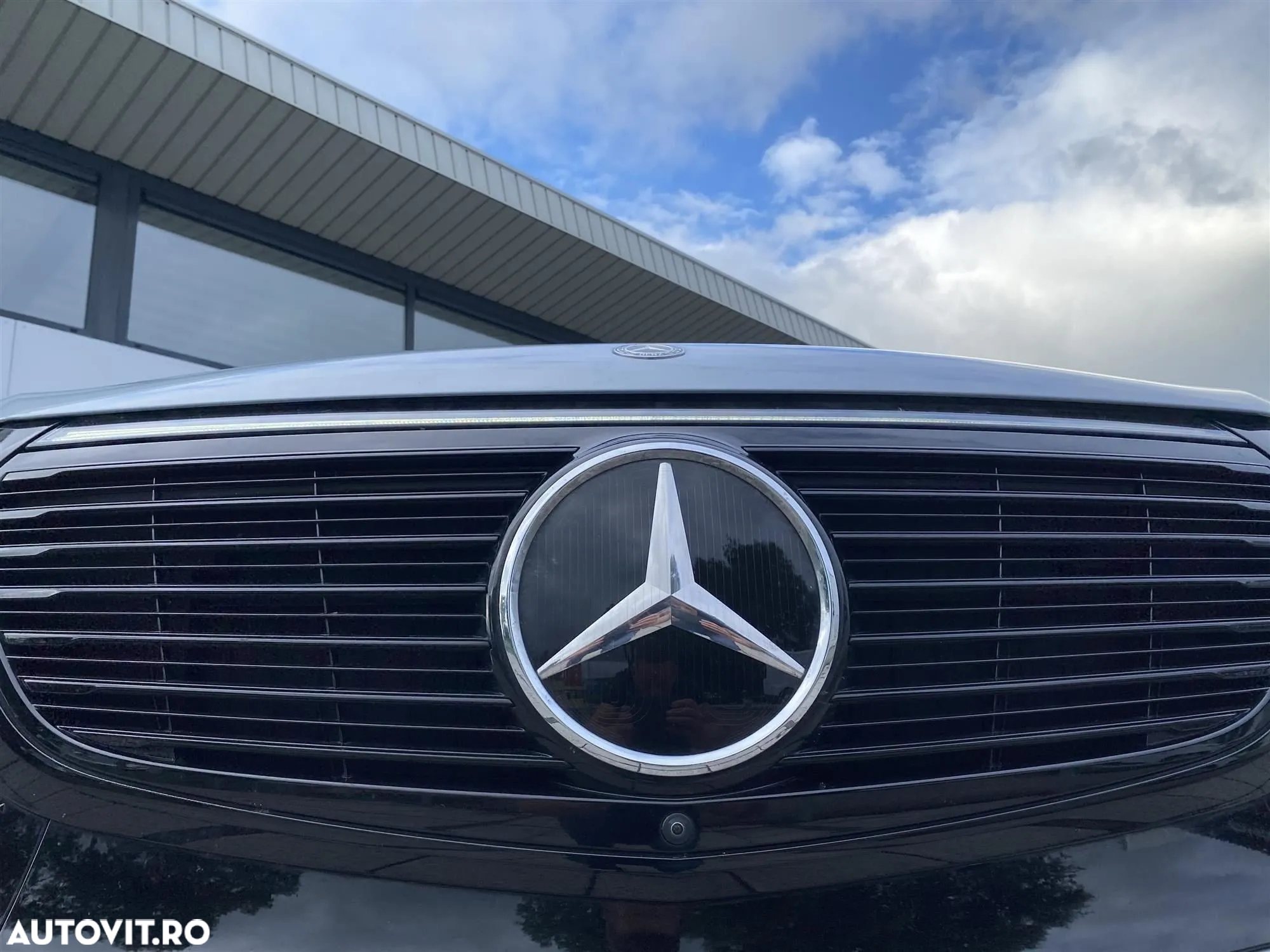 Mercedes-Benz EQC 400 4MATIC - 12