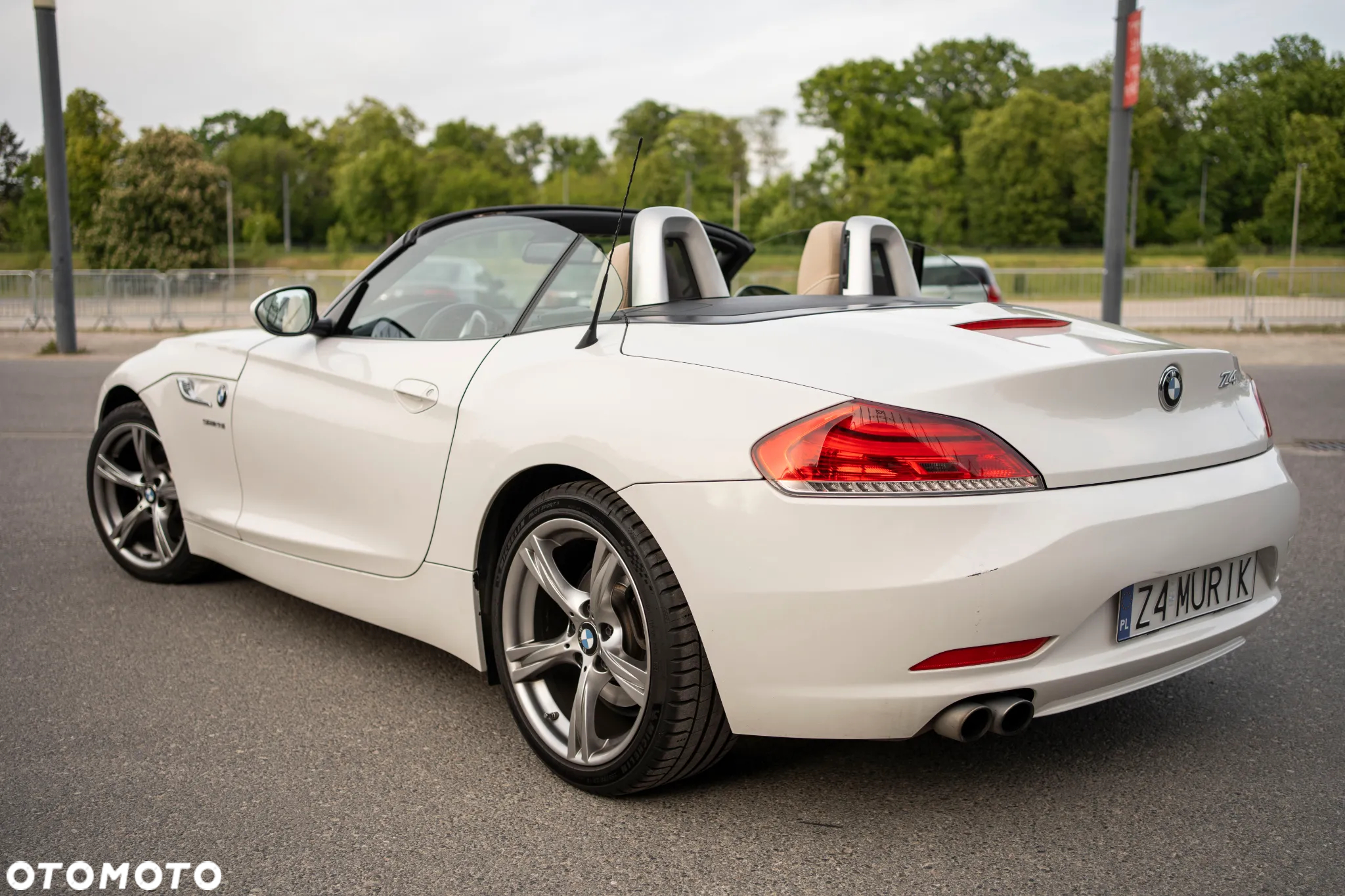 BMW Z4 sDrive28i - 10