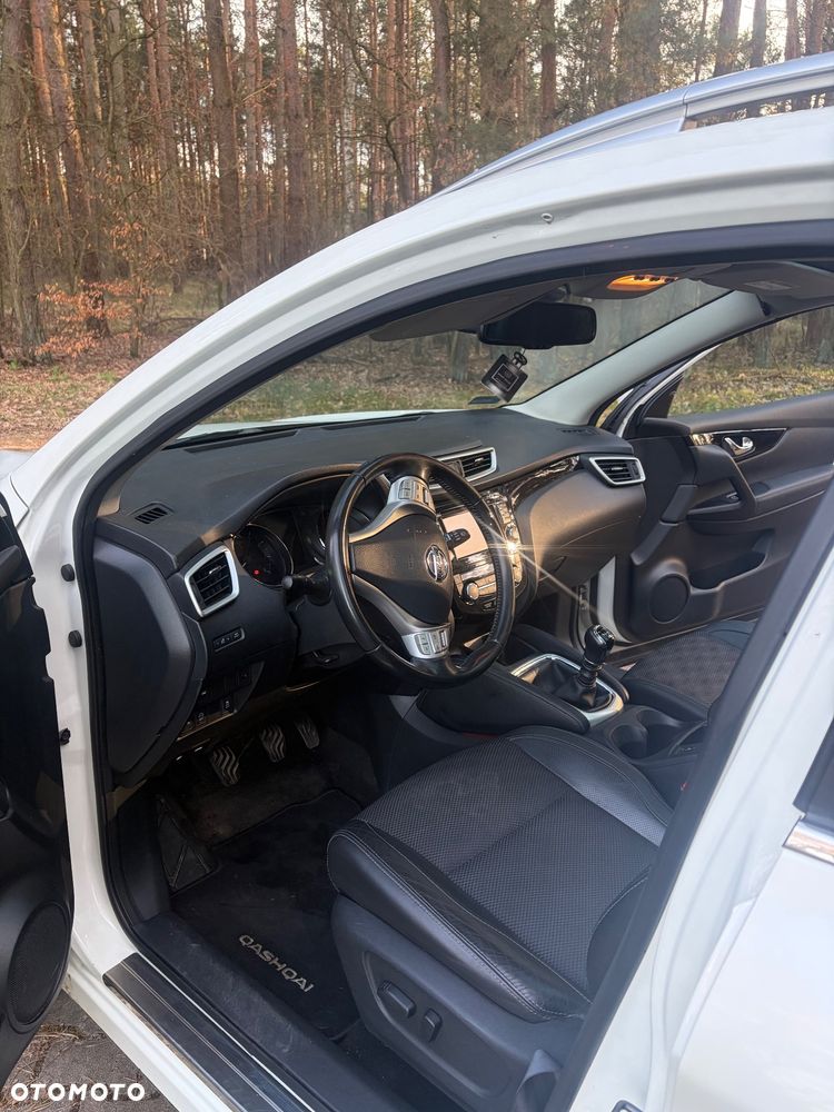 Nissan Qashqai 1.6 DIG-T Tekna - 6