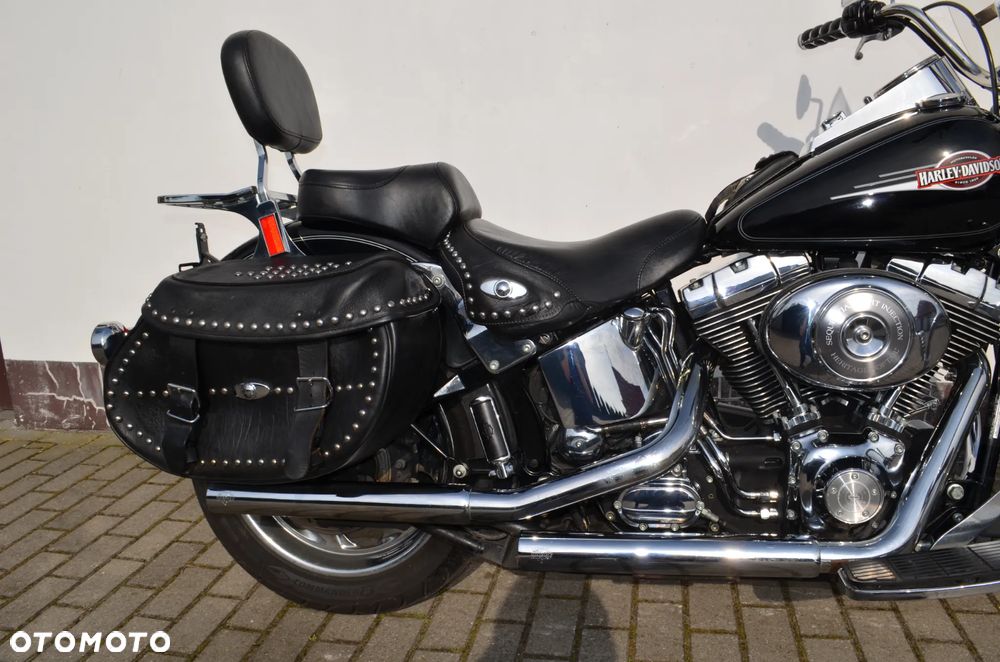Harley-Davidson Softail Heritage Classic - 11
