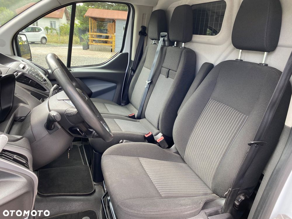 Ford Transit Custom - 6