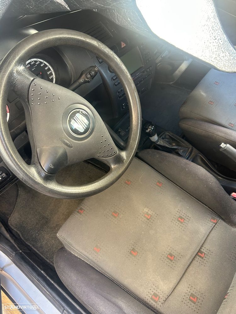 SEAT Ibiza - 4