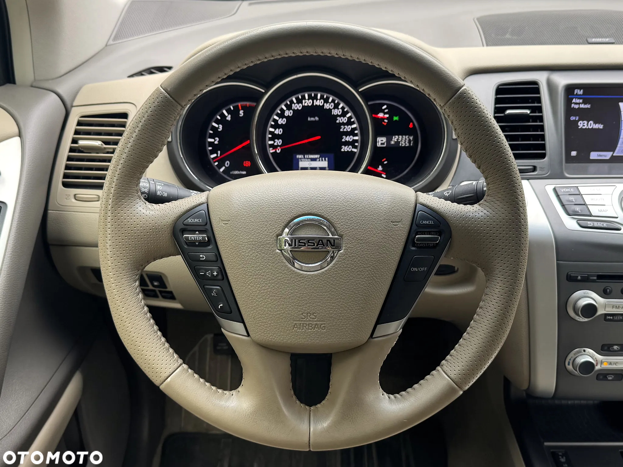 Nissan Murano 2.5 D Premium - 11