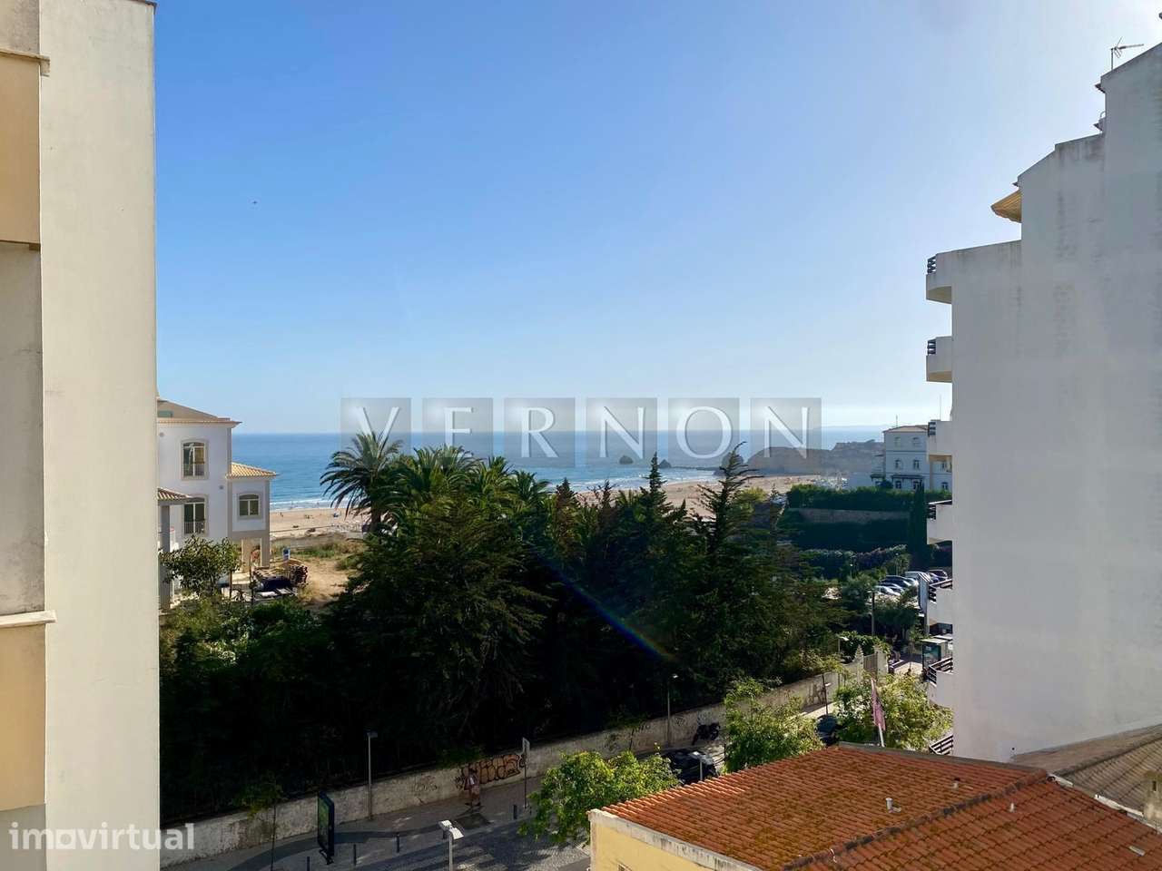 T2 com Vista Mar a 50m da Praia da Rocha | Portimão - Grande imagem: 4/29