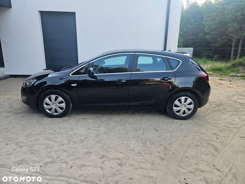 Opel Astra 1.4 Turbo Edition - 4