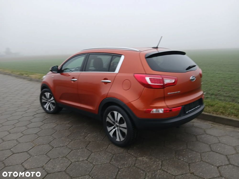 Kia Sportage 2.0 CRDI XL - 6