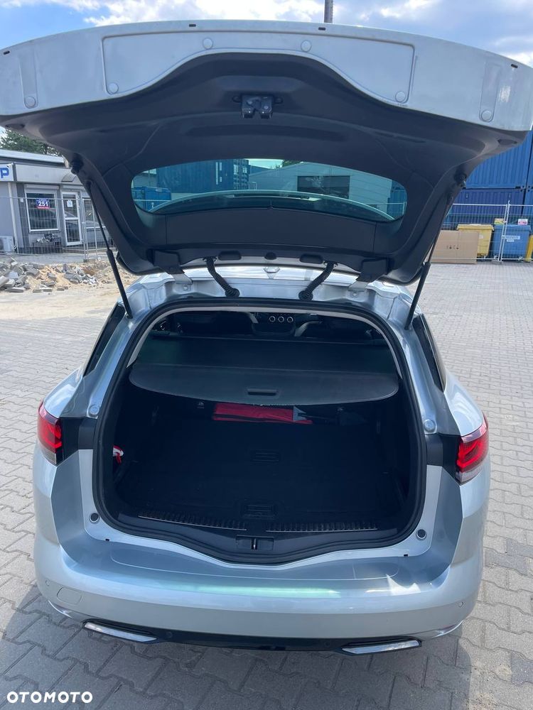 Renault Megane 1.3 TCe FAP Equilibre EDC - 6