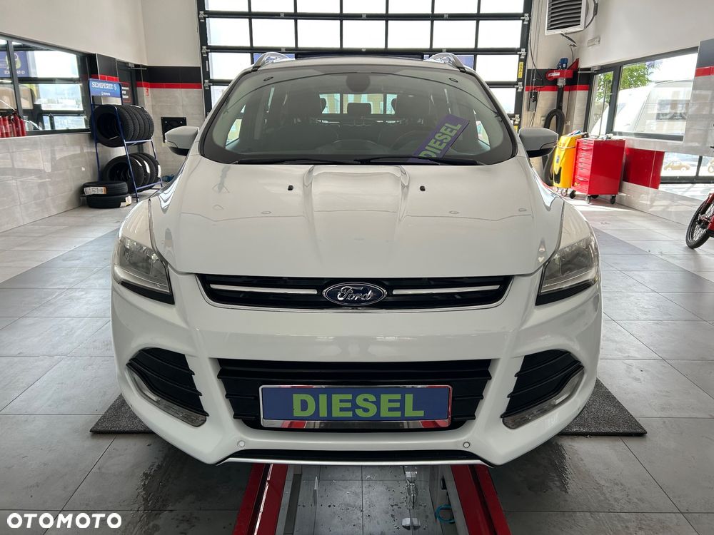 Ford Kuga 2.0 TDCi 2x4 SYNC - 12