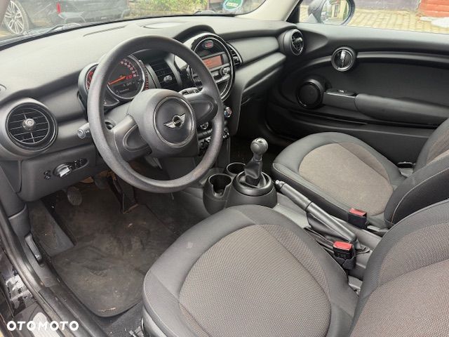 MINI ONE D Metropolitan - 17