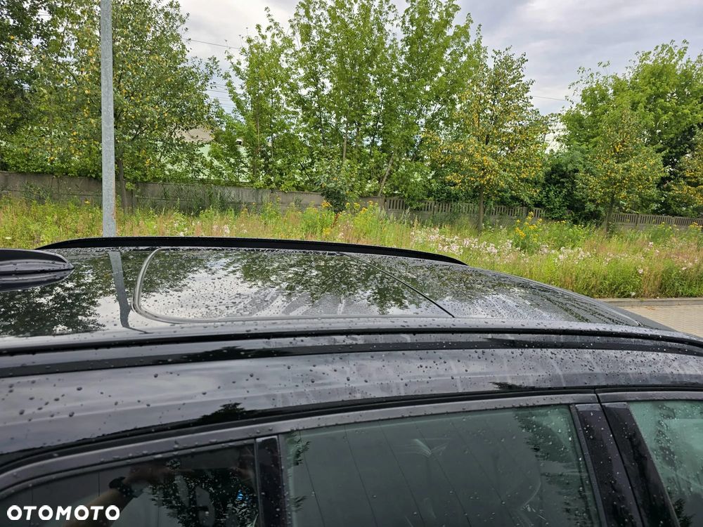 Volvo XC 40 B4 B AWD R-Design - 9