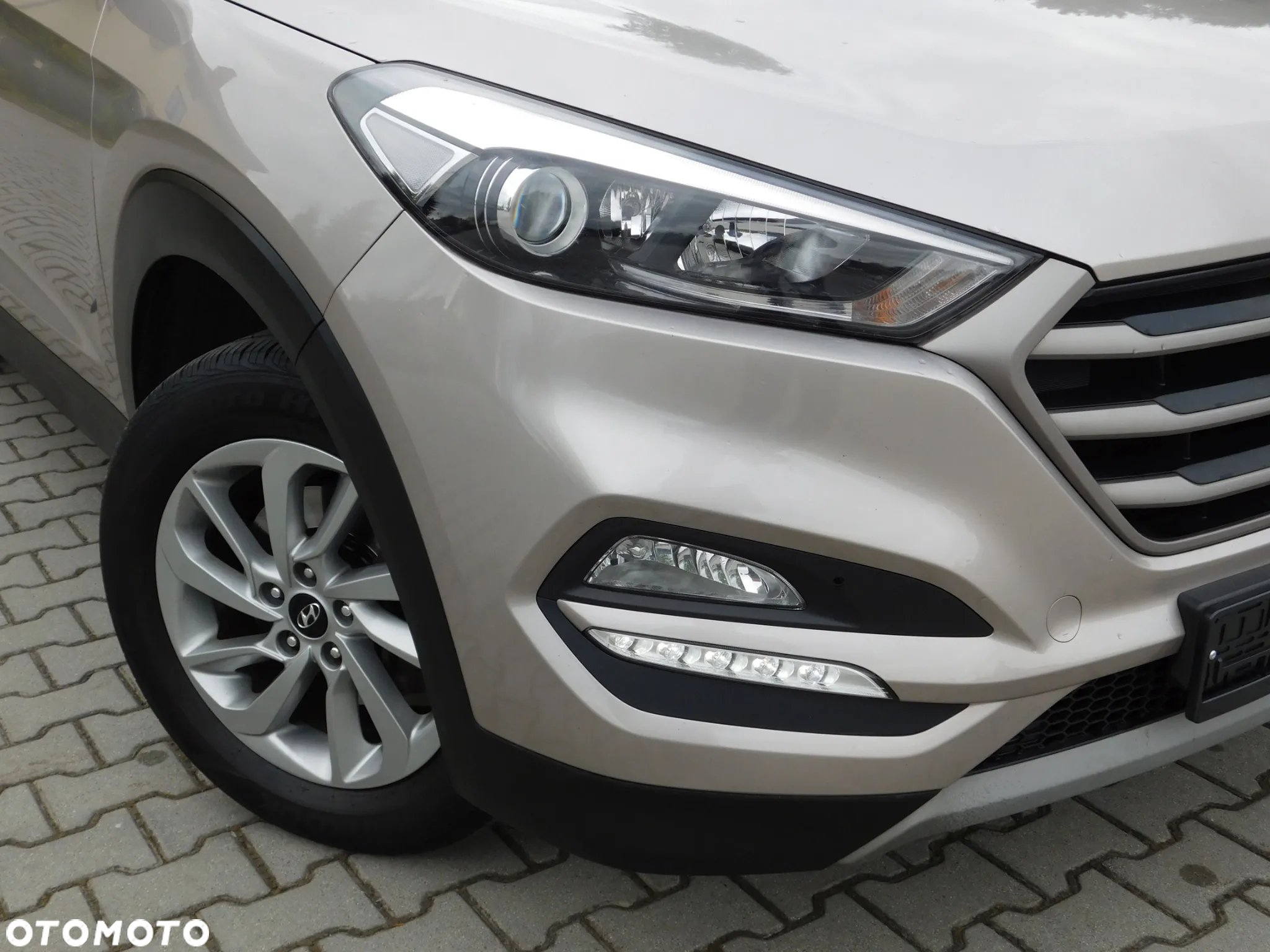 Hyundai Tucson 1.6 GDi 2WD Pure - 24
