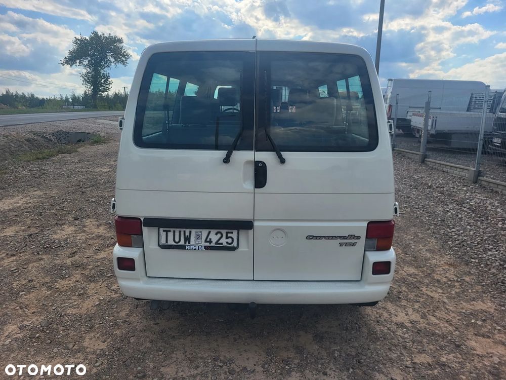 Volkswagen Caravelle TDI Basis / CL - 10