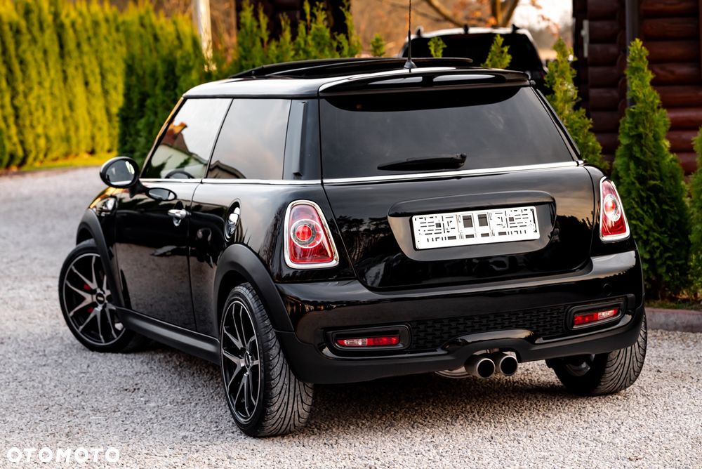 MINI Cooper S Standard - 8