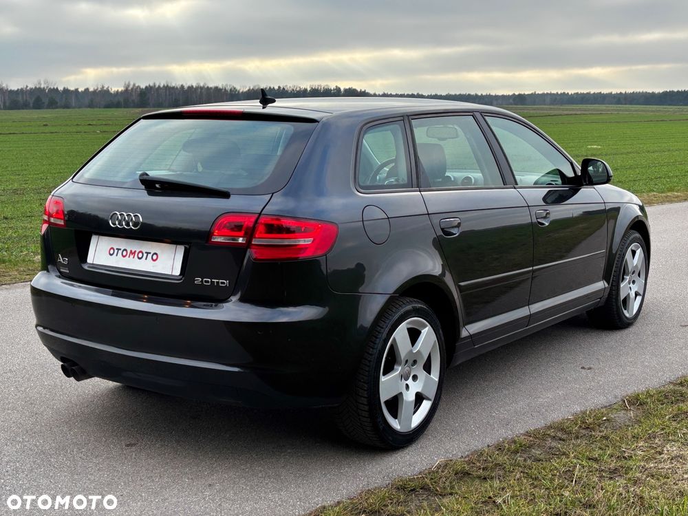 Audi A3 Sportback 2.0 TDI DSG Ambition - 12