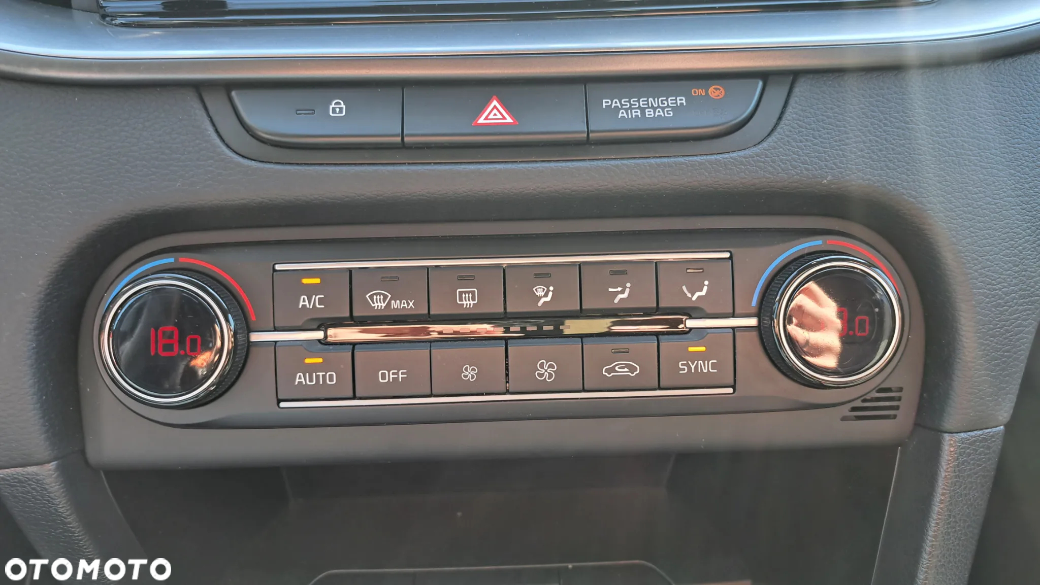 Kia XCeed 1.5 T-GDI M DCT - 24