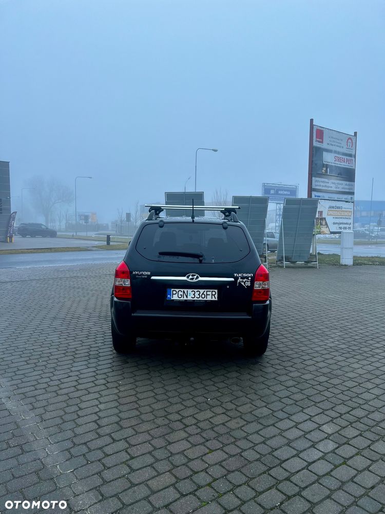 Hyundai Tucson 2.0 Comfort 2WD - 6