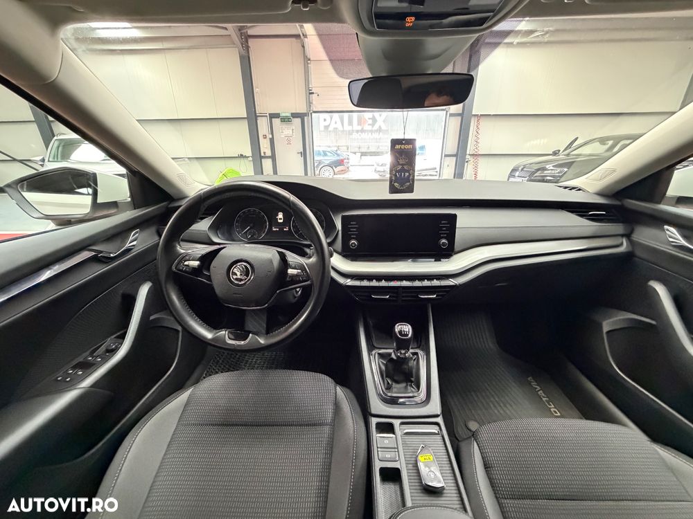 Skoda Octavia 2.0 TDI Ambition - 14