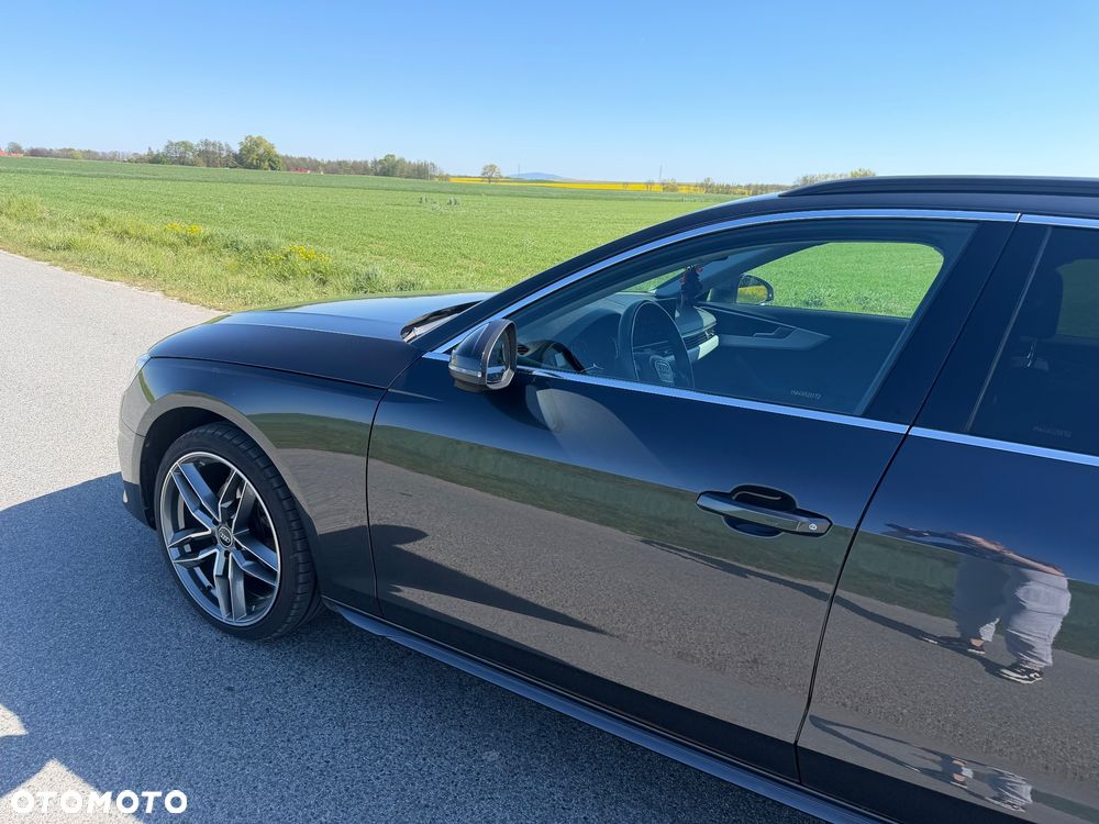 Audi A4 Avant 35 TDI mHEV S tronic - 4