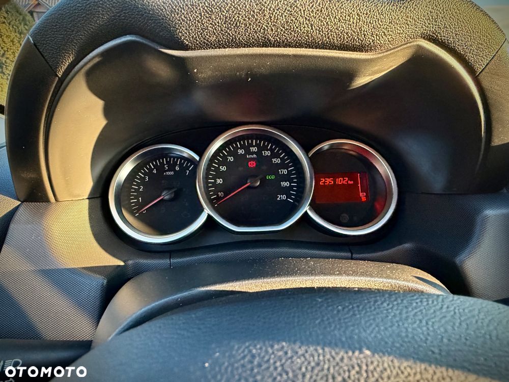 Dacia Duster 1.5 dCi Prestige - 26