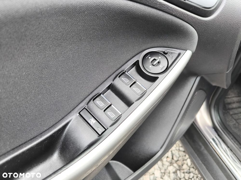 Ford Focus - 33