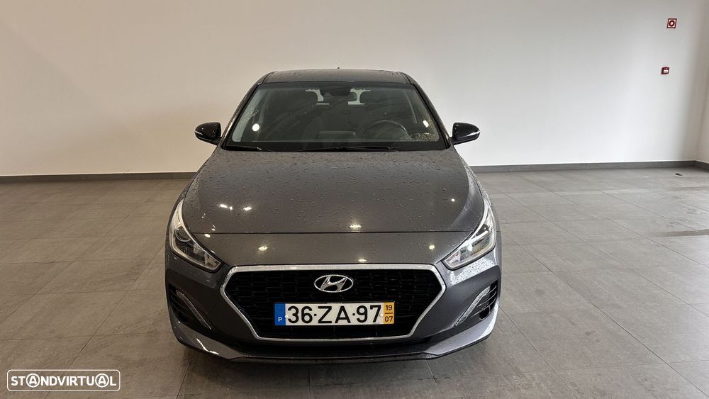 Hyundai i30 1.6 CRDI STyle Plus 7DCT - 17