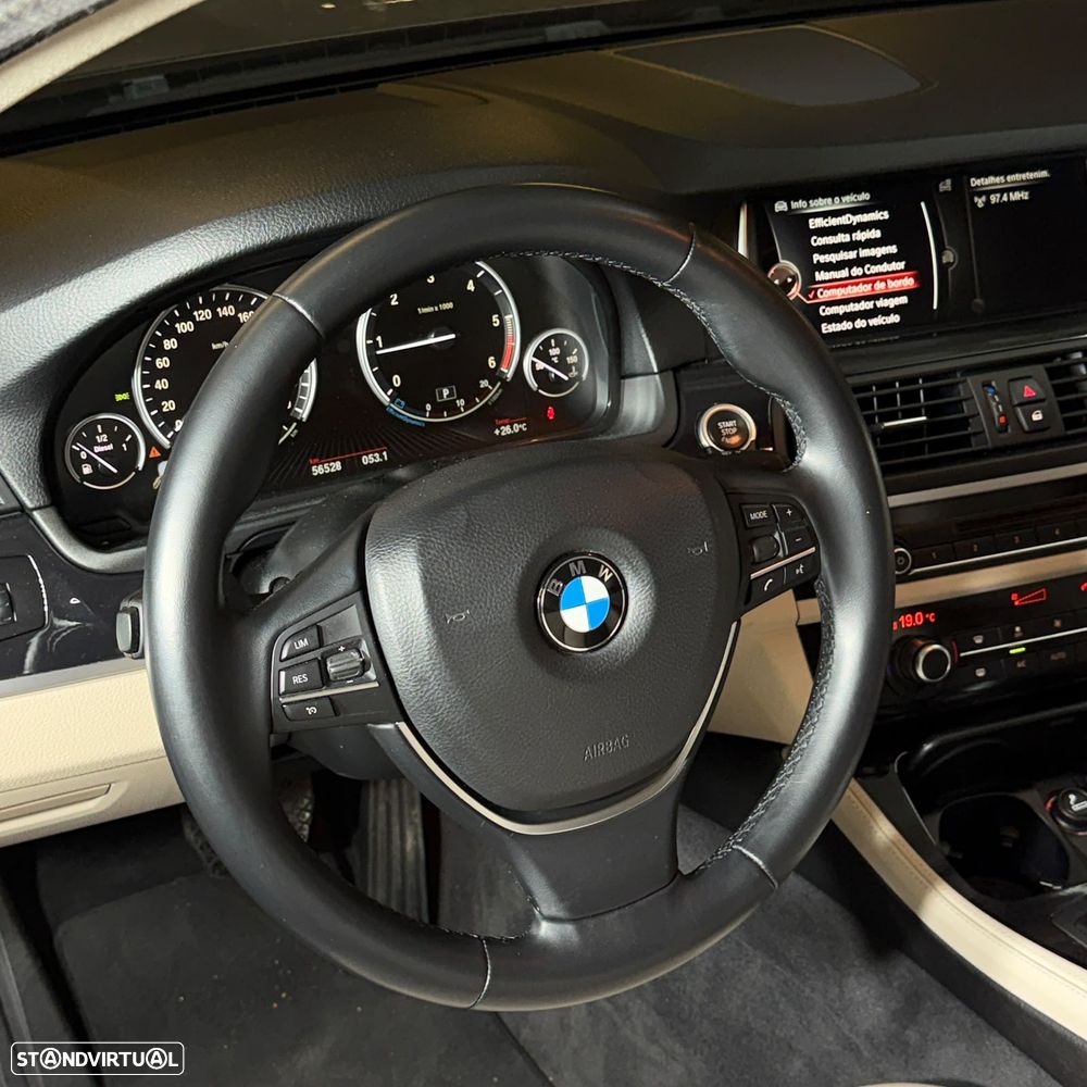 BMW 520 d Auto - 24