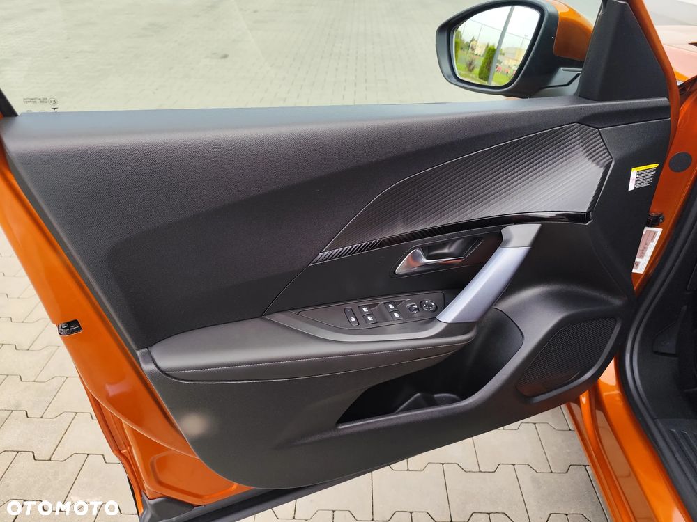 Peugeot 2008 1.2 PureTech Allure S&S - 24