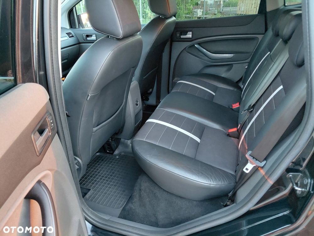 Ford Kuga 2.0 TDCi 2x4 Trend - 14
