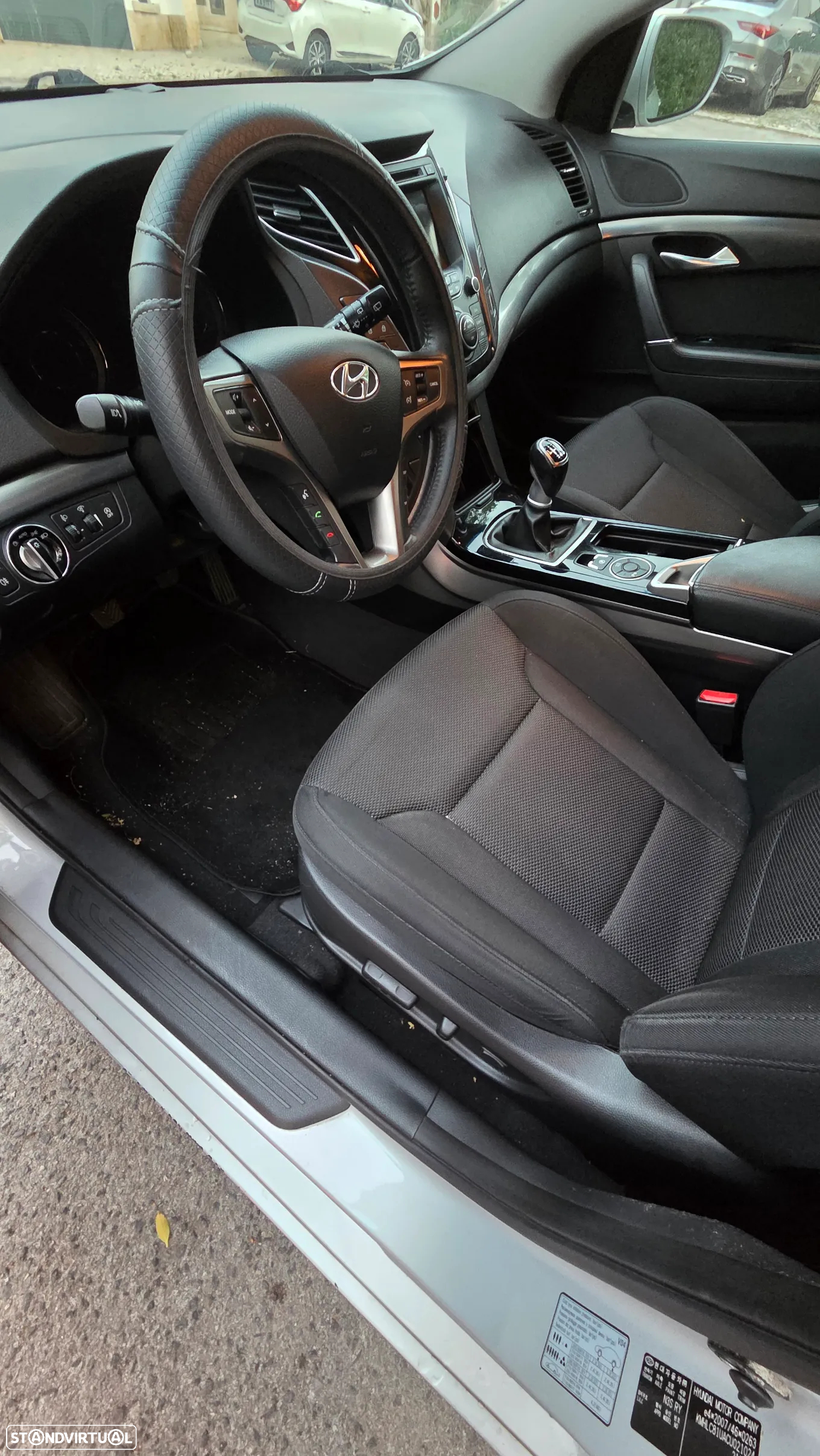 Hyundai i40 SW 1.7 CRDi Blue Comfort - 14