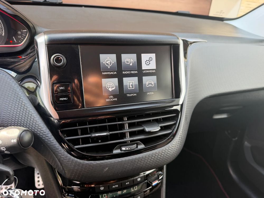 Peugeot 2008 - 18