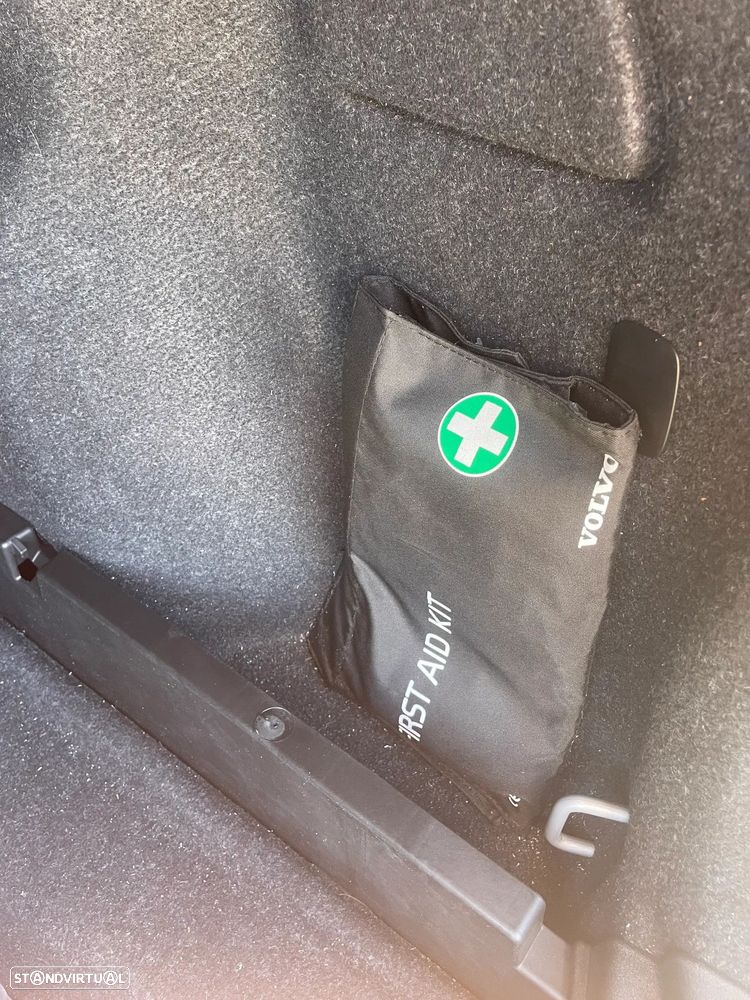 Volvo XC 40 Recharge Ultimate - 16