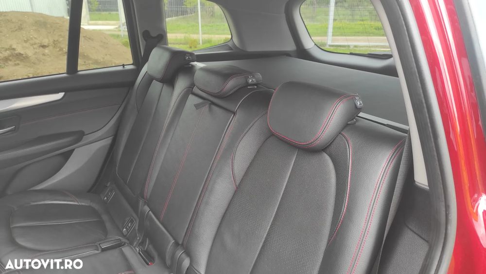 BMW Seria 2 218d Sport Line - 29